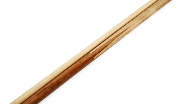 Двухсоставной бильярдный кий для русской пирамиды Classic "W-6065" (коричневый)