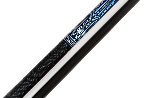 Двухсоставной бильярдный кий для пула Weekend "Winner Carbon - 001" (черно-синий) оплетка натур